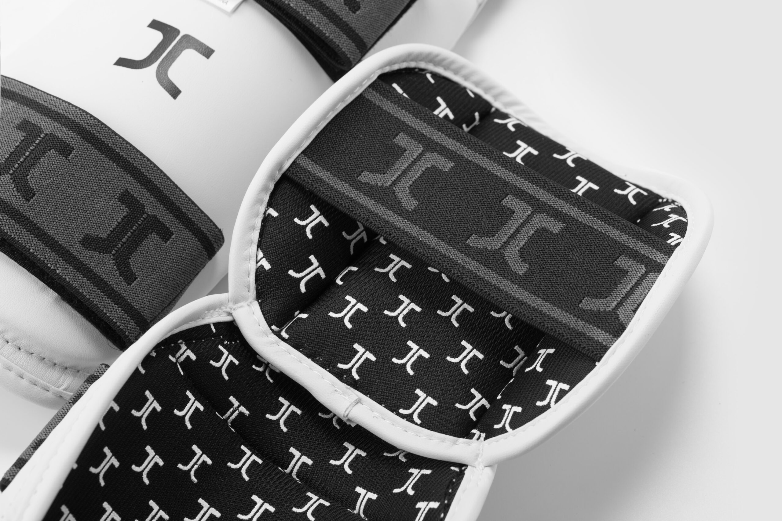 JC ARM AND ELBOW PROTECTOR WT APPROVEDIMG_2014